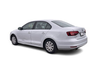 2017 Volkswagen Jetta Trendline+ Silver 1.4 TSI **GPS**, Titan Black/Palladium Gray w/Cloth Seat Tri... (image 5)