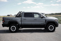 POWER DUAL-PANE PANORAMIC SUNROOF -inc: LED Dual Dome Reading Lamps,DIAMOND BLACK CRYSTAL PEARLCOAT,... (image 4)