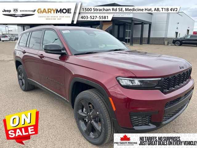 2025 Jeep Grand Cherokee L Altitude - Sunroof in Cars & Trucks in Medicine Hat