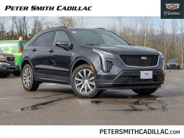 2023 Cadillac XT4 AWD Sport - Rain Sensing Wipers in Cars & Trucks in Belleville