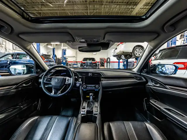 2020 Honda Civic Touring | TOIT OUVRANT | CUIR | GARANTIE 10 ANS in Cars & Trucks in City of Montréal - Image 16