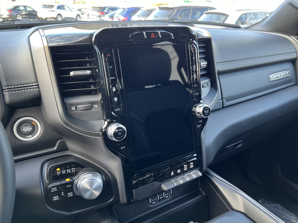2022 Ram 1500 SPORT