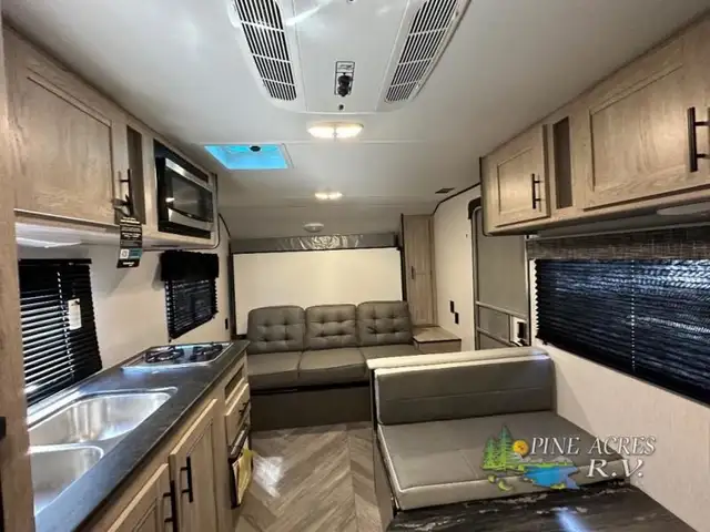 2023 Heartland Prowler 172BHX in Travel Trailers & Campers in Truro - Image 8