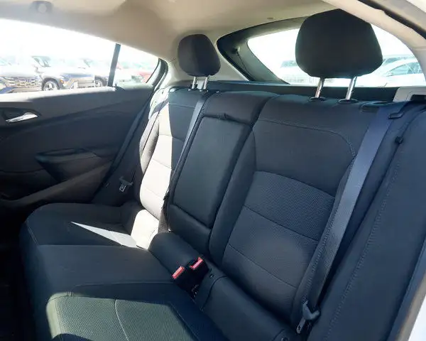 2018 Chevrolet Cruze LT | Sunroof | Backup Cam | Blindspot in Cars & Trucks in Edmonton - Image 21