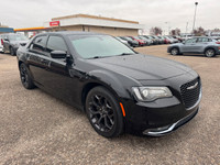 ALL OUR VEHICLES COME WITH CARFAX, MECHANICAL FITNESS ASSESSMENT AND 6 MONTH FULL POWERTRAIN WARRANT... (image 4)