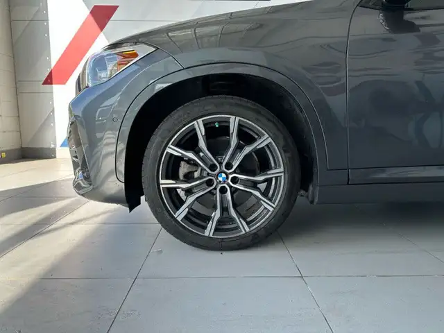 2021 BMW X1 xDrive28i in Cars & Trucks in Vancouver - Image 8