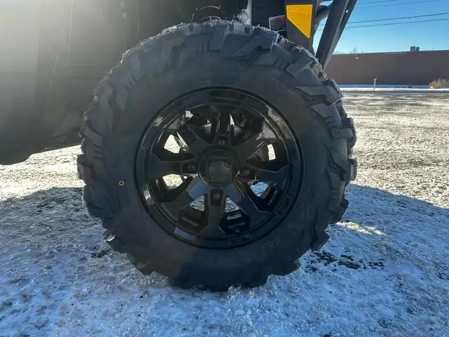2025 CANAM DEFENDER XT HD10 BLACK!! FINANCE @ 125 B/W! in ATVs in Strathcona County - Image 10