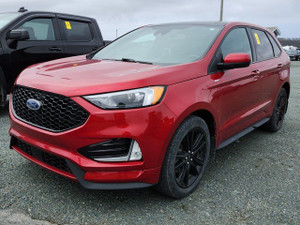 2021 Ford Edge ST Line AWD | Pano Roof | Leather-Suede | Adaptive Cruise | Heated Wheel + Seats | CarPlay & More !