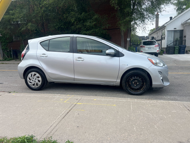2016 Toyota Prius c Technology in Cars & Trucks in City of Toronto - Image 4