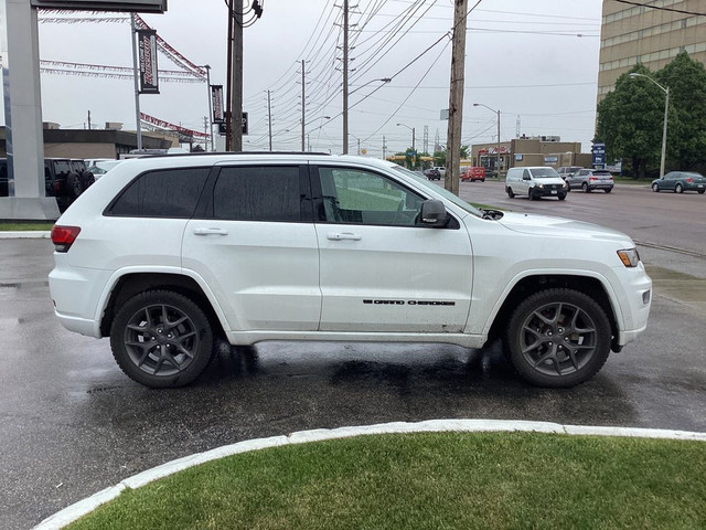 2021 Jeep Grand Cherokee 80TH ANNIV | LEATHER | SUNROOF | ADAPTI in Cars & Trucks in Mississauga / Peel Region - Image 2