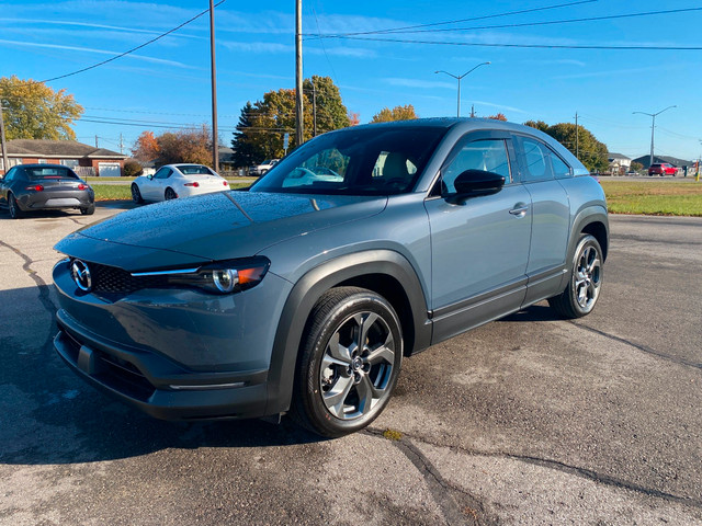 2022 Mazda MX-30 EV GT in Cars & Trucks in Woodstock