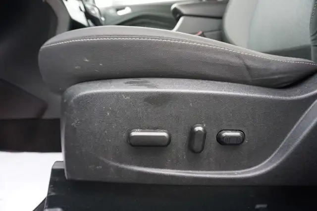 2018 Ford Escape in Cars & Trucks in Oakville / Halton Region - Image 25