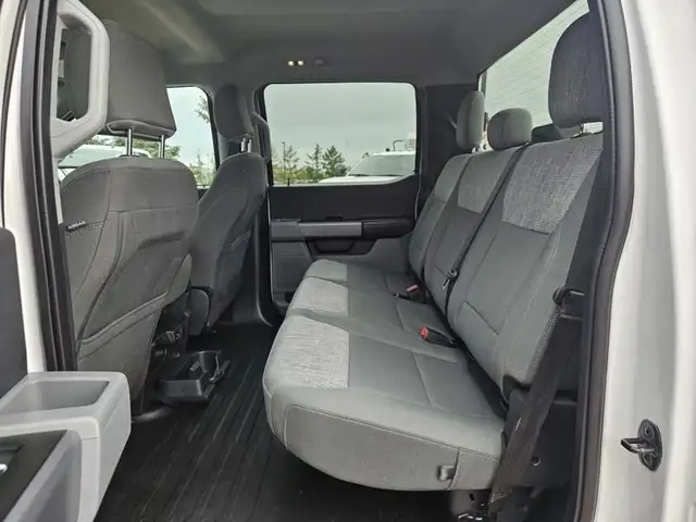 2023 Ford F-150 XLT 4WD SuperCrew 5.5' Box, 3.3L V6 Gas, XTR Pac in Cars & Trucks in St. Albert - Image 15