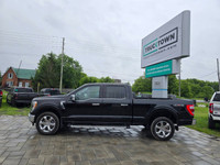 2023 Ford F-150 Lariat 4WD SuperCrew with the powerful and efficient 2.7L EcoBoost engine and only 3... (image 7)