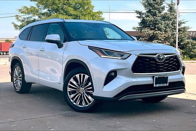 2024 Toyota Highlander Hybrid Limited AWD in Cars & Trucks in Mississauga / Peel Region - Image 3