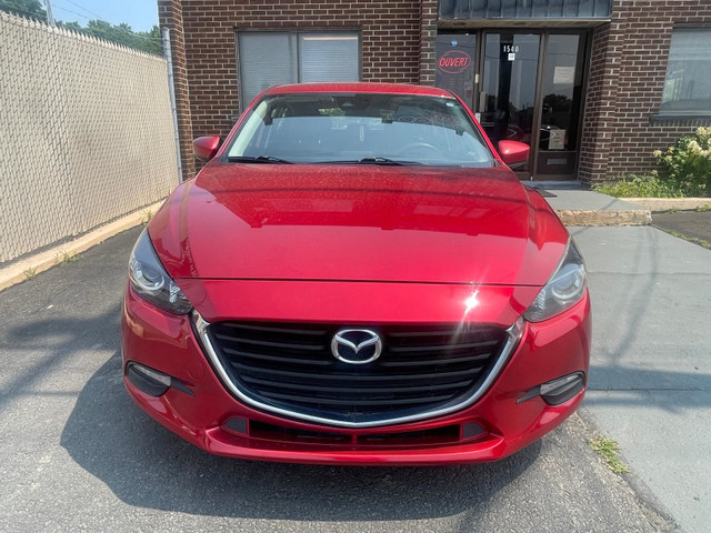 2018 Mazda Mazda3 Sport dans Autos et camions  à Ville de Montréal - Image 3