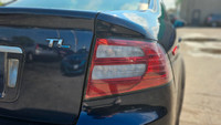 Engine: V6 Cylinder Engine 3.2L/195CI L/100Km City: 11.6 L/100Km Hwy: 7.5 (image 6)