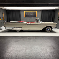 Check out this 1959 Ford Fairlane Galaxie 500 Convertible. This is a big, beautiful cruiser. Very ni... (image 4)