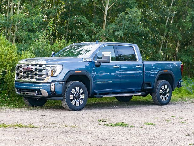 2025 GMC Sierra 3500HD Denali in Cars & Trucks in Edmonton - Image 3