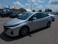 LOW KMS! PRIUS PRIME! GET THE BEST OF BOTH WORLDS, AN EFFICIENT EV AND A PRACTICAL HYBRID ALL IN ONE... (image 2)