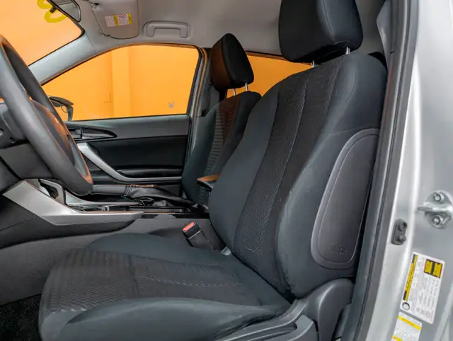 2022 Mitsubishi ECLIPSE CROSS ES 4X4 *SIEGES CHAUFF* CARPLAY BLU in Cars & Trucks in Laurentides - Image 11