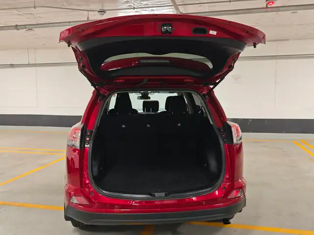 2018 Toyota RAV4 LE62937537247363123
