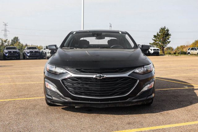 2023 Chevrolet Malibu LT Midnight Edition 1.5T Auto in Cars & Trucks in Strathcona County - Image 3