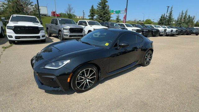 2022 Toyota GR86 BASE | One Owner | 6 Speed Manual in Cars & Trucks in Edmonton - Image 4