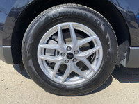 **WE WILL BEAT ANY DEALER IN THE CITY** Odometer is 4645 kilometers below market average! Agate Blac... (image 3)