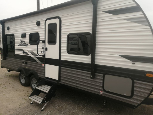 2023 JAYCO JAY FLIGHT 212QB in Travel Trailers & Campers in London