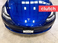 NO ACCIDENTS / CLEAN CARFAX / 1 OWNER / Front Heated Seats, Rear Heated Seats, Climate Control and m... (image 6)