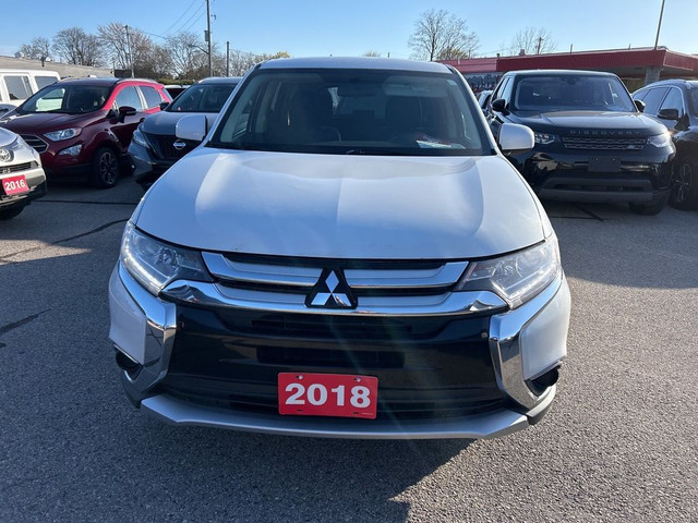  2018 Mitsubishi Outlander ES, AWD, CLEAN CARFAX, HEATED SEATS,  in Cars & Trucks in London - Image 3