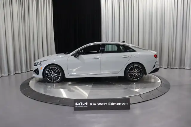 2024 Kia K5 GT w/Black Interior 2.5L TURBO / 290HP / HEATED/C... in Cars & Trucks in Edmonton - Image 5