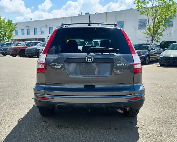 2011 Honda CR-V LX | 4wd | Cloth Interior | Keyless Entry | Aux dans Autos et camions dans Ville d’Edmonton - Image 5