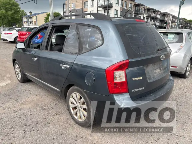 2010 Kia Rondo Spacious62864351831553123