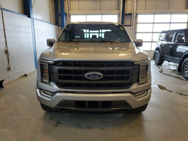  2022 Ford F-150 LARIAT W/TAILGATE STEP in Cars & Trucks in Moose Jaw - Image 2