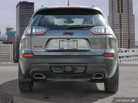 Crowfoot Hyundai, AMVIC Licensed Dealer Why This Is The CHEROKEE For YOU: 4-Wheel-Drive 3.2L Pentast... (image 4)