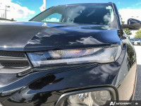 Experience the versatility and style of the 2023 Chevrolet Trailblazer LT AWD! This compact SUV offe... (image 7)