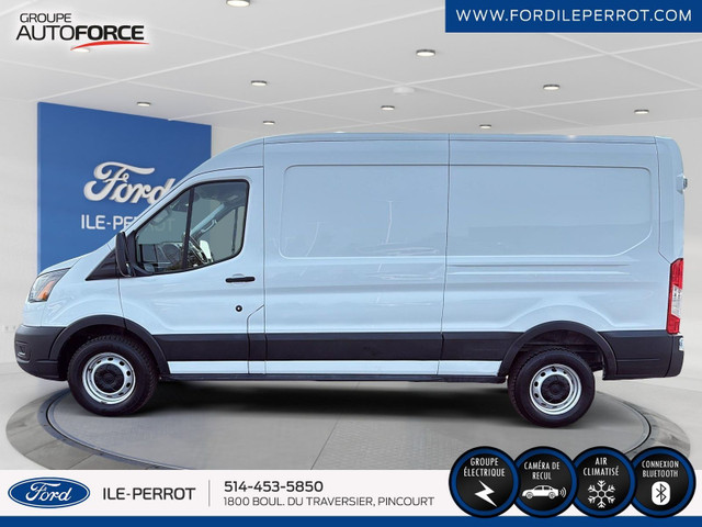 2021 Ford Transit Cargo Van T-250 MR MR, BLUETOOTH, CLIMATISATIO in Cars & Trucks in City of Montréal - Image 2