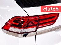 NO ACCIDENTS / CLEAN CARFAX / Auto Dimming Rearview Mirror, Front Heated Seats, Rear Heated Seats an... (image 8)