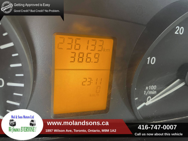 2010 mercedes-benz sprinter diesel in Cars & Trucks in City of Toronto - Image 4