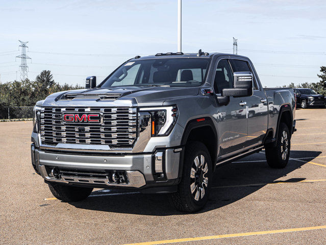 2025 GMC Sierra 3500HD Denali in Cars & Trucks in Strathcona County - Image 4
