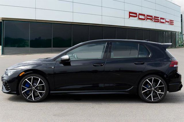 2023 Volkswagen Golf R 2.0 T 6SP in Cars & Trucks in London - Image 2
