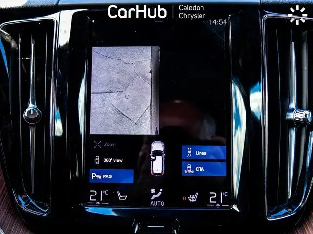 2021 Volvo XC60 Inscription Expression AWD Pano Sunroof Navi in Cars & Trucks in Mississauga / Peel Region - Image 42