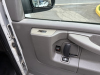 Alexander The Great Inc. Auto Sales 2695 Durante Way, Milton, ON, L9T 5J1 Phone: 416-839-1558 2007 C... (image 4)
