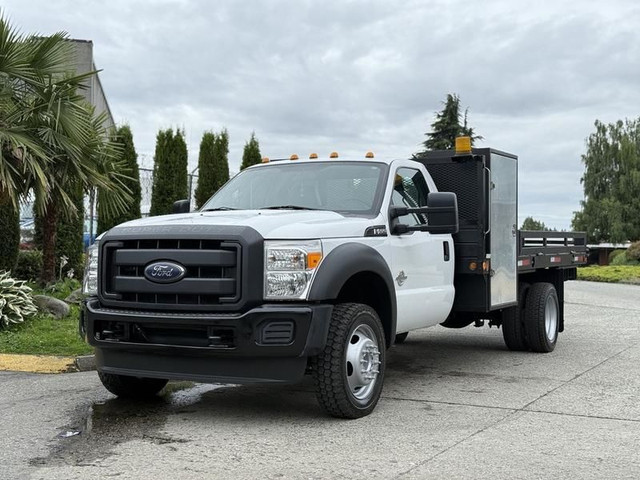 2016 ford F-550 14 Foot Flat Deck 2WD Diesel in Heavy Trucks in Richmond - Image 4