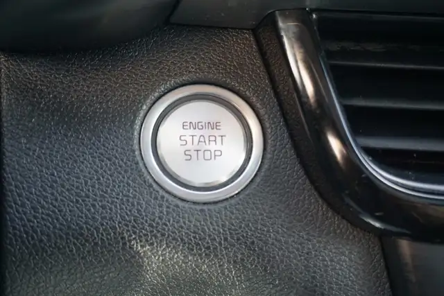 2020 Kia Optima in Cars & Trucks in Oakville / Halton Region - Image 25