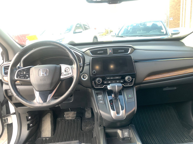 2019 Honda CR-V Touring Local Trade! in Cars & Trucks in Regina - Image 4