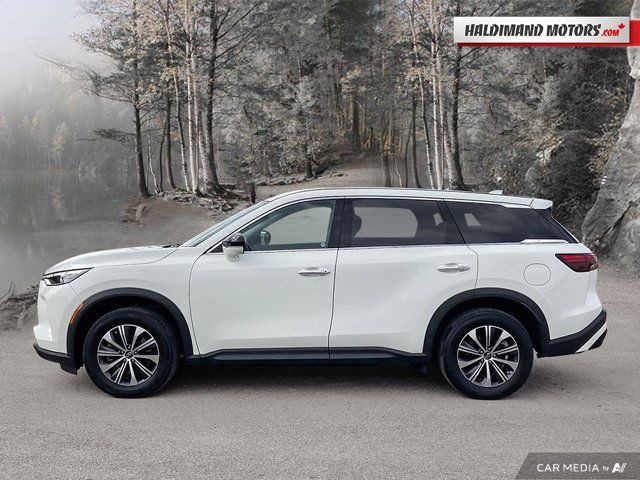 2023 INFINITI QX60 PURE in Cars & Trucks in Hamilton - Image 2