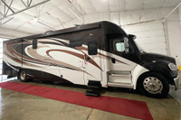 The 2015 Renegade RV Explorer 38EM is a luxurious and robust motorhome designed for comfort and conv... (image 3)